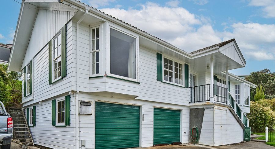 at 17 Annan Grove, Papakowhai, Porirua, Wellington