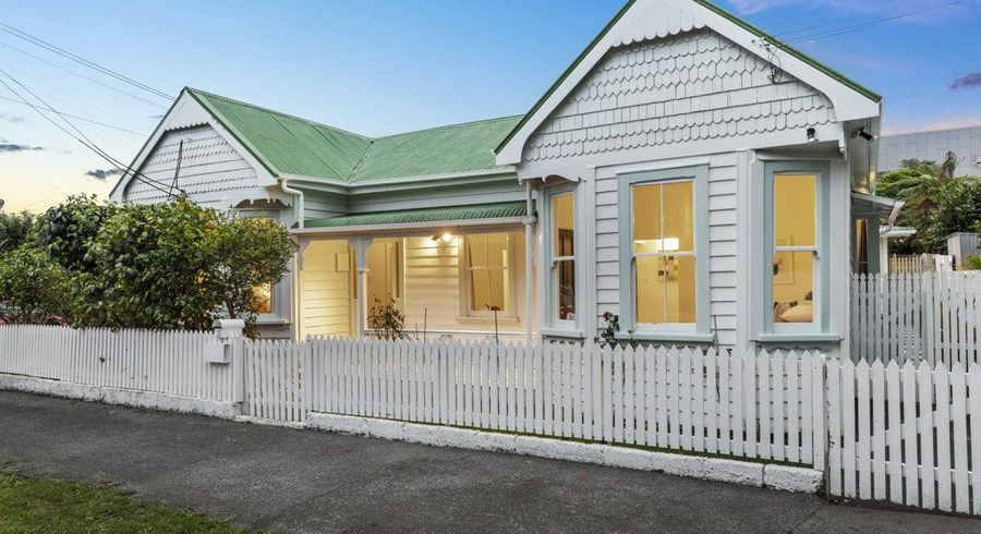  at 33 Kowhai Street, Mount Eden, Auckland