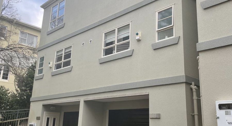  at 12C Glenmore Street, Thorndon, Wellington, Wellington