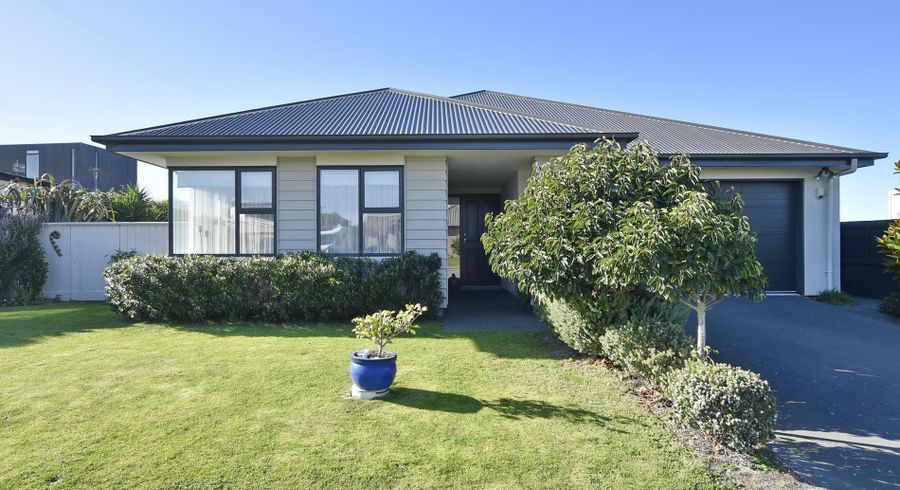  at 90 Aston Drive, Waimairi Beach, Christchurch