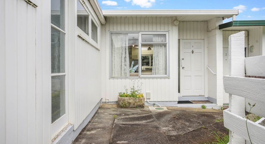  at 1/14 Brook Street, Milford, Auckland