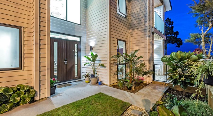  at 1 Seaview Road, Glenfield, Auckland