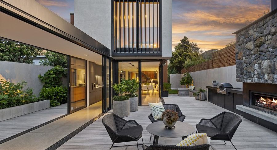  at 92 Nayland Street, Sumner, Christchurch