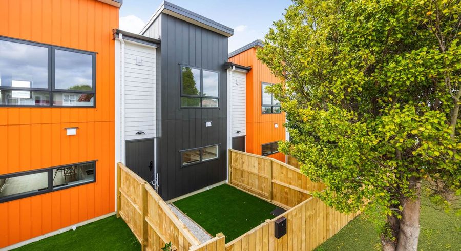  at 3/85 Jaemont Avenue, Te Atatu South, Waitakere City, Auckland