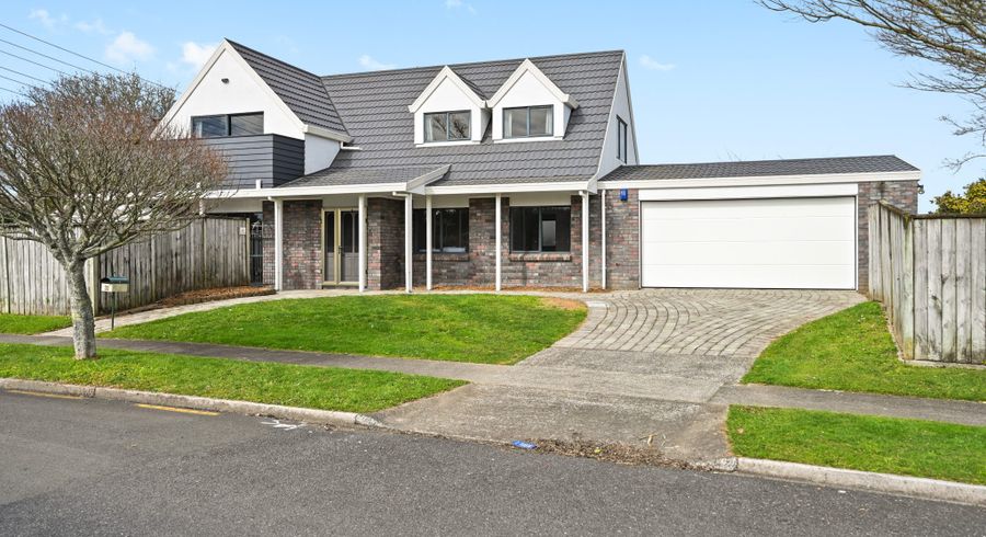 at 32 Moreland Avenue, Pukete, Hamilton