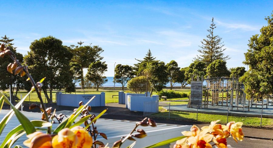  at 35 Charles Street, Westshore, Napier, Hawke's Bay