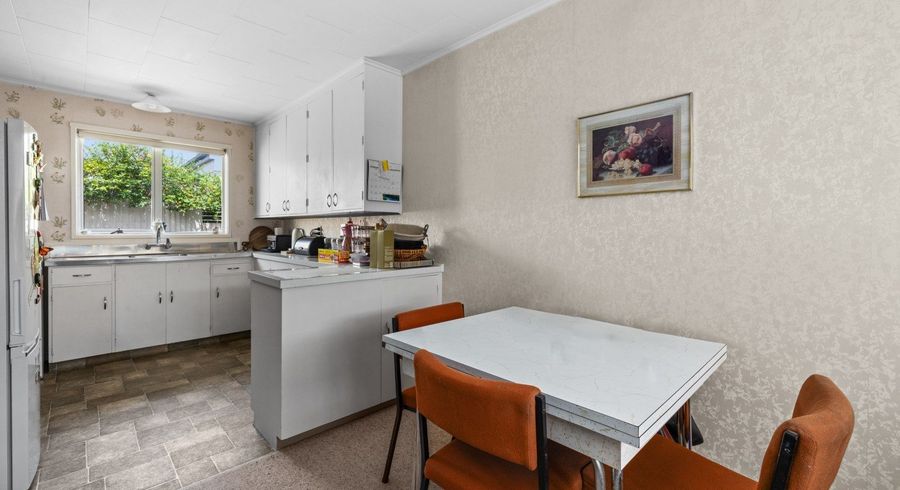  at 2/505 Burnett Street, Mahora, Hastings