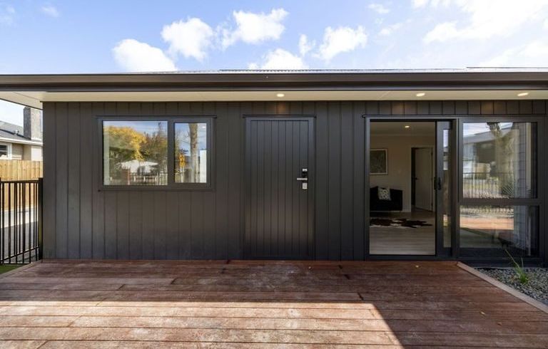  at 18 Mount View Rd, Melville, Hamilton, Waikato