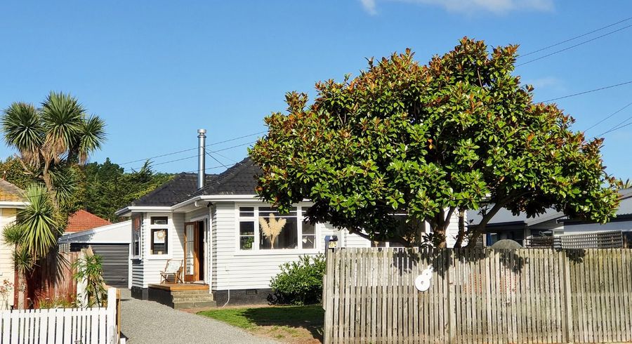  at 85 Baker Street, New Brighton, Christchurch City, Canterbury