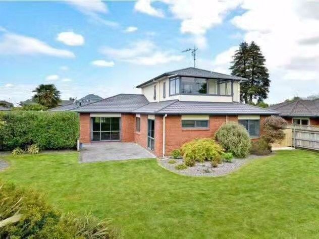  at 7 Nottingham Drive, Hamilton East, Hamilton, Waikato
