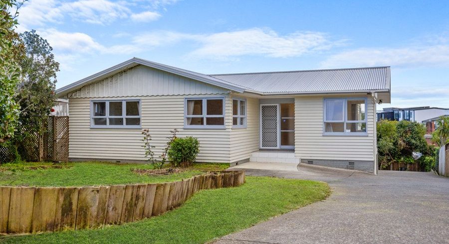 at 7 Lewis Road, Pakuranga Heights, Manukau City, Auckland