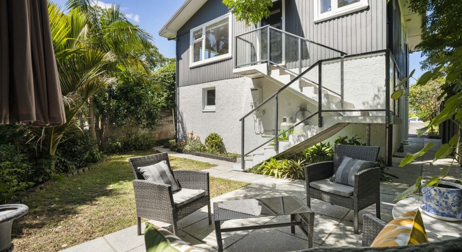  at 2/11 Thatcher Street, Mission Bay, Auckland City, Auckland