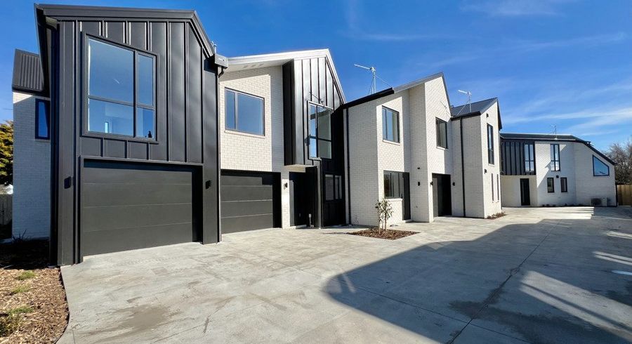  at 2/133 Blighs Road, Strowan, Christchurch City, Canterbury