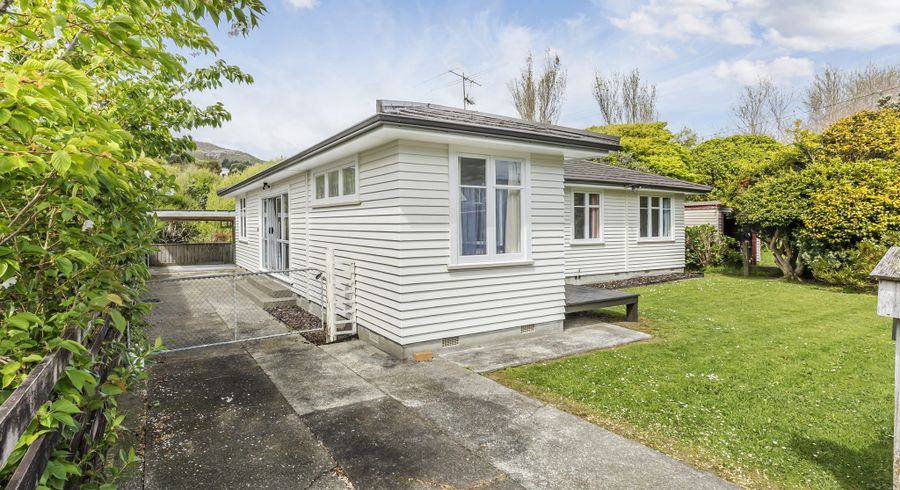  at 10 Findlay Street, Tawa, Wellington, Wellington