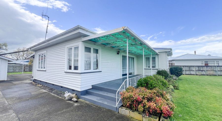  at 37 Christian Street, Dannevirke