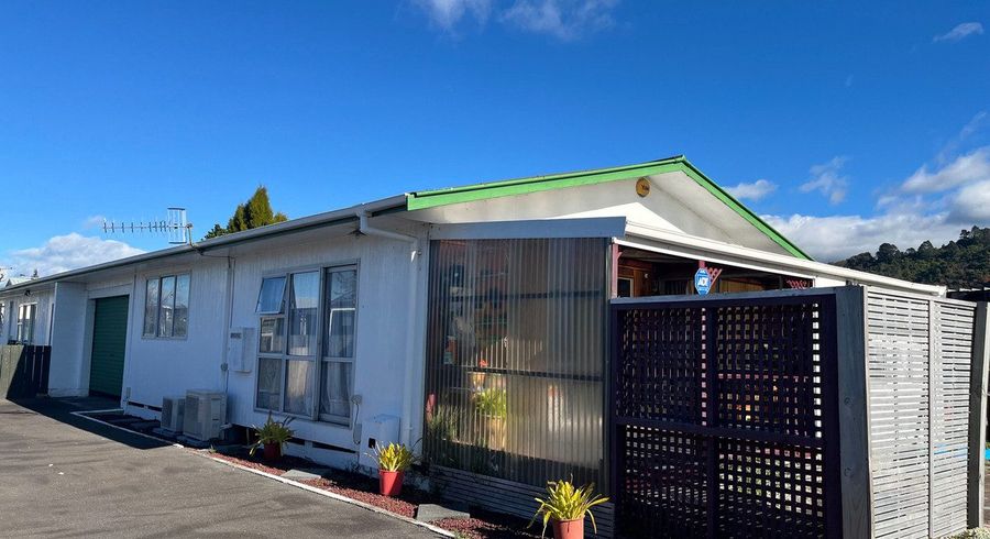 at 33A Kawaha Point Road, Kawaha Point, Rotorua, Bay Of Plenty