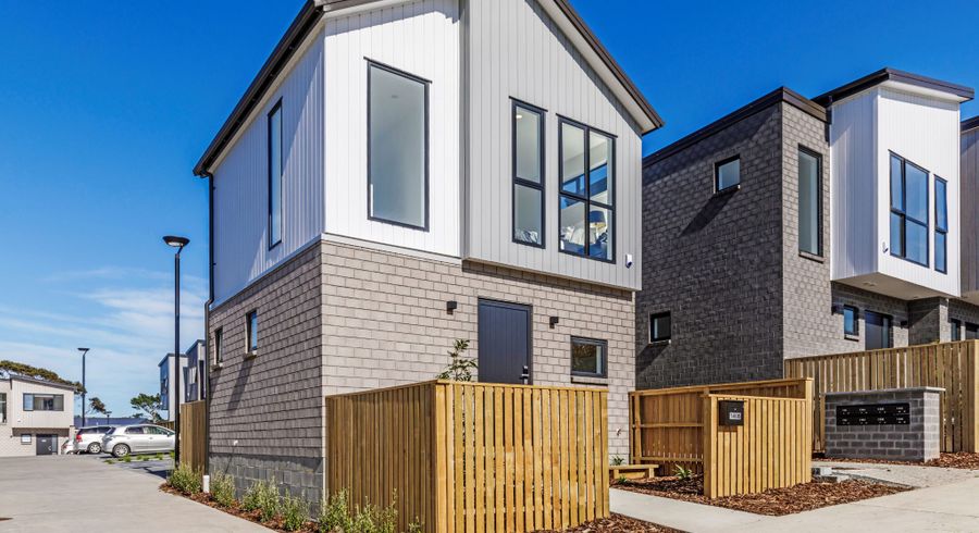  at 140B Tiriwa Drive, Massey, Waitakere City, Auckland