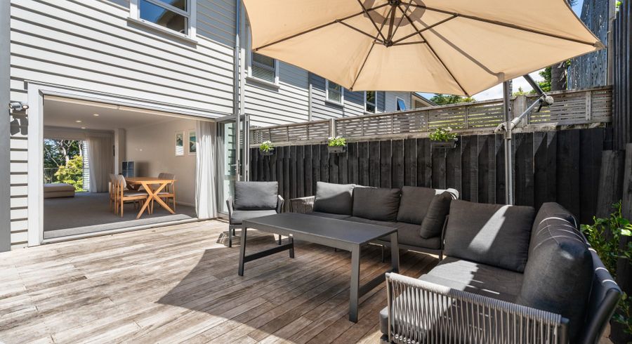  at 5/13 Kaihu Street, Northcote, North Shore City, Auckland