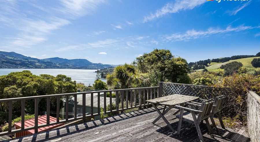  at 1 Featherston Street, Macandrew Bay, Dunedin