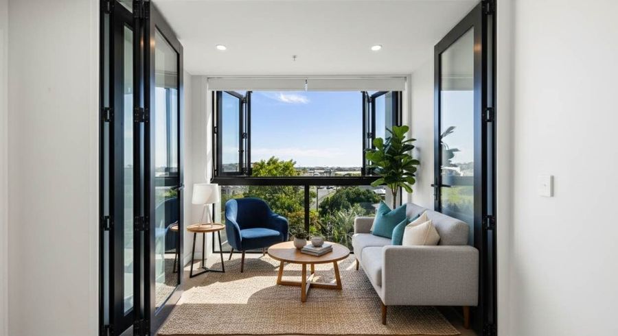  at 402/82 Jellicoe Road, Panmure, Auckland City, Auckland