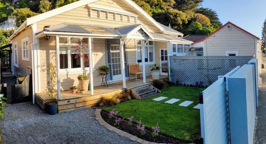  at 127 Muritai Road, Eastbourne, Lower Hutt, Wellington