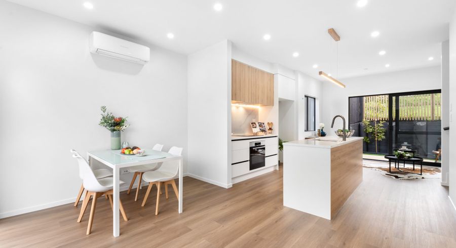  at 16A St Catherine Crescent, West Harbour, Waitakere City, Auckland