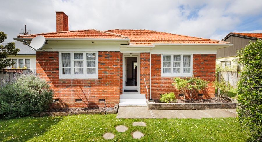  at 210 College Street, West End, Palmerston North, Manawatu / Whanganui