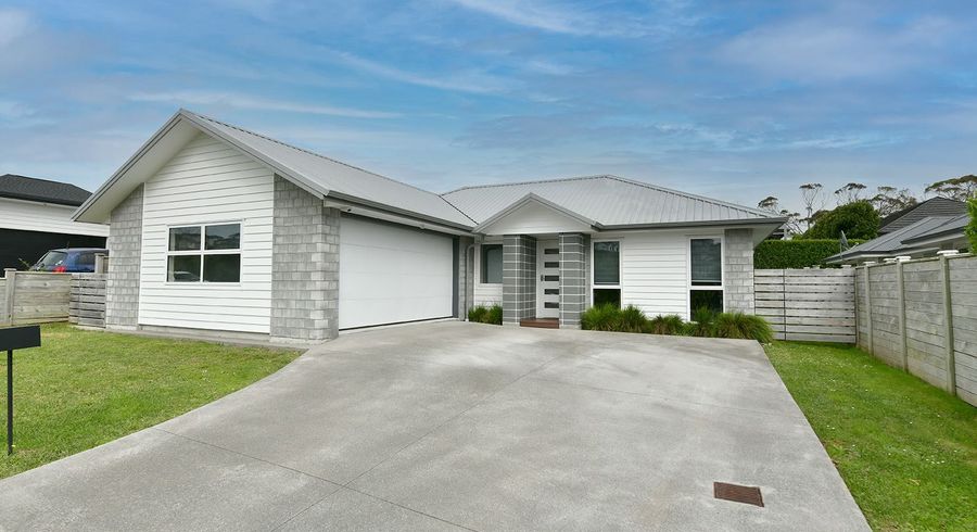  at 202 Harris Drive, Silverdale, Silverdale