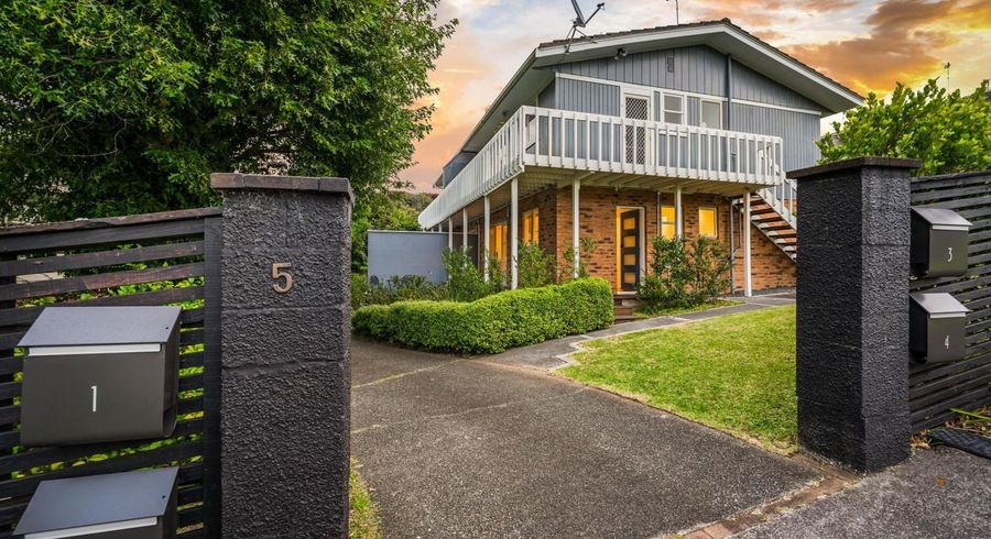  at 1/5 Strong Street, Saint Johns, Auckland City, Auckland