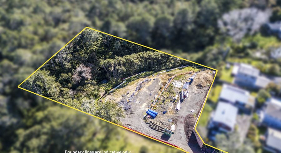  at 1028 East Coast Road, Fairview Heights, North Shore City, Auckland