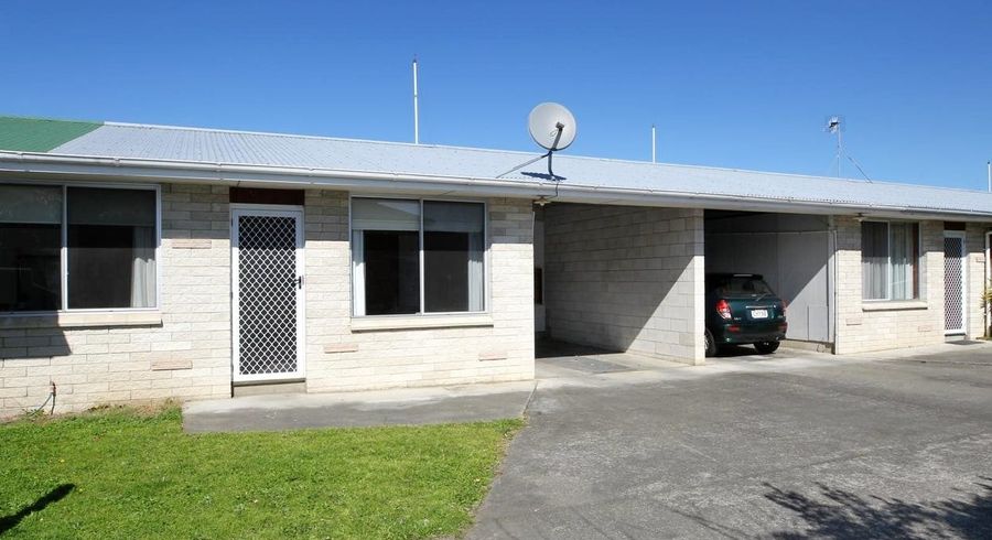  at 2/1012 Plunket Street, Saint Leonards, Hastings, Hawke's Bay