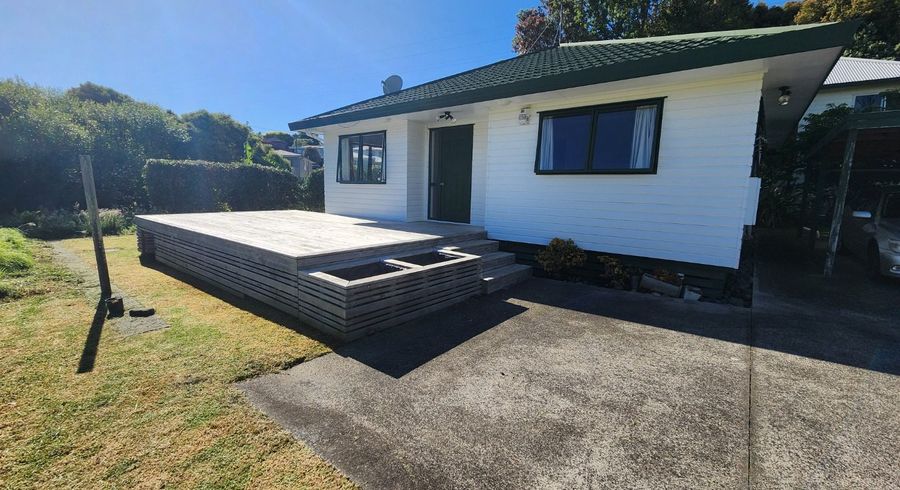  at 8B Locke Avenue, Mount Roskill, Auckland City, Auckland