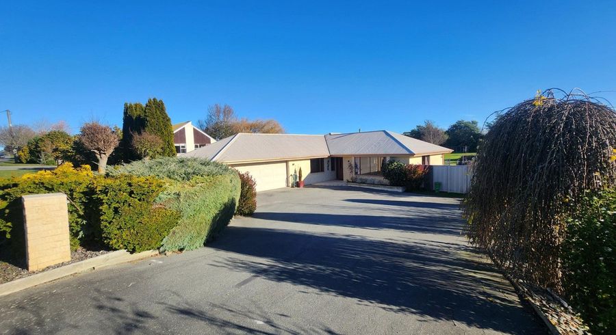  at 33 Essex Street, Weston, Waitaki, Otago
