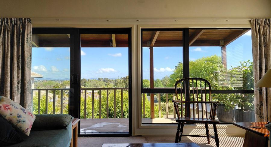  at 135A Lake Crescent, Hamilton Lake, Hamilton, Waikato