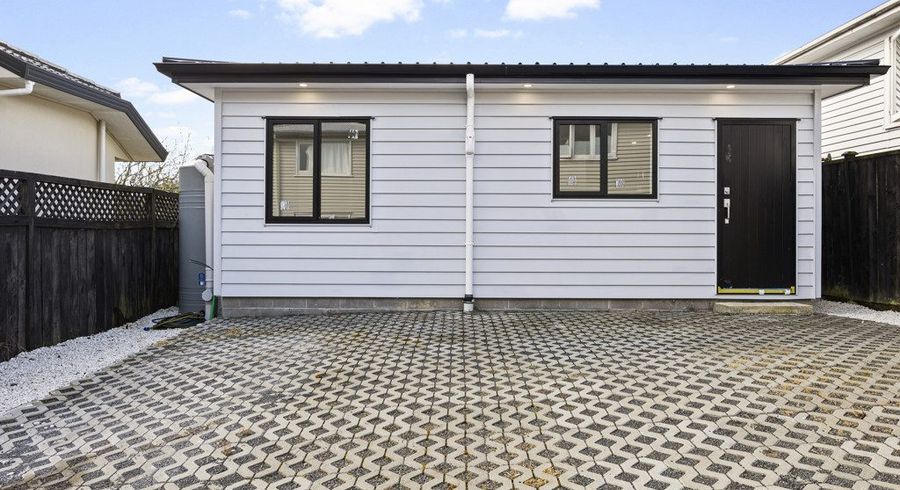  at 13A Springside Place, New Lynn, Waitakere City, Auckland