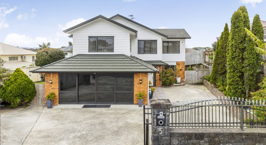  at 5 Staten Place, Mangere, Auckland