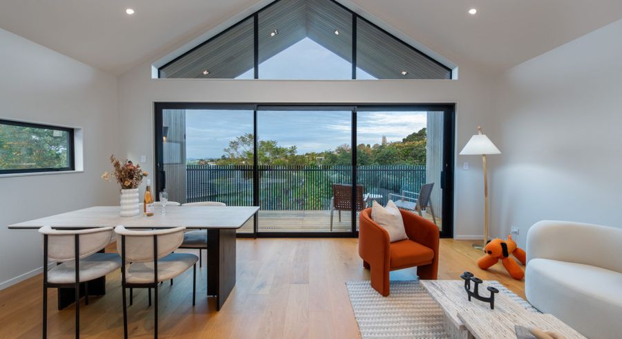  at 15B Kiri Place, Mairangi Bay, North Shore City, Auckland