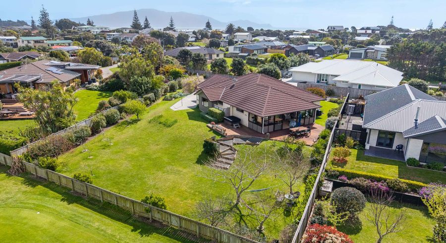  at 38 Titoki Road, Waikanae Beach, Kapiti Coast, Wellington