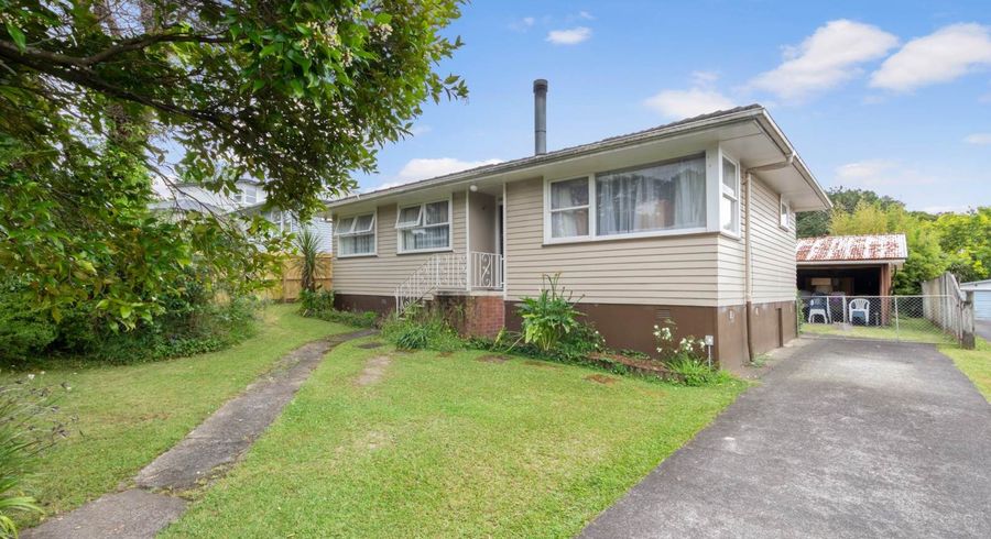  at 51 Castleford Street, Green Bay, Waitakere City, Auckland