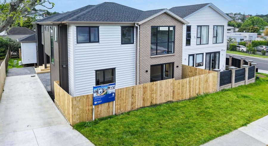  at 142 Moore Street, Hillcrest, North Shore City, Auckland