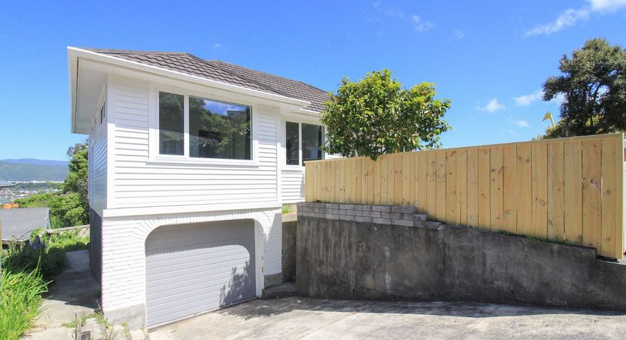  at 2 Magnolia Grove, Maungaraki, Lower Hutt, Wellington