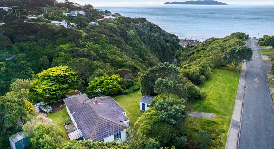  at 15 Pukerua Beach Road, Pukerua Bay, Porirua