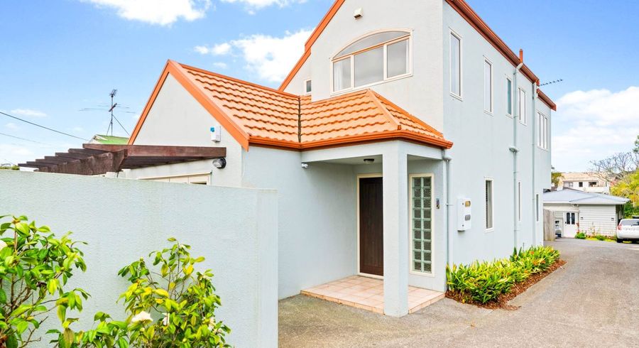  at 6 Nile Road, Milford, North Shore City, Auckland
