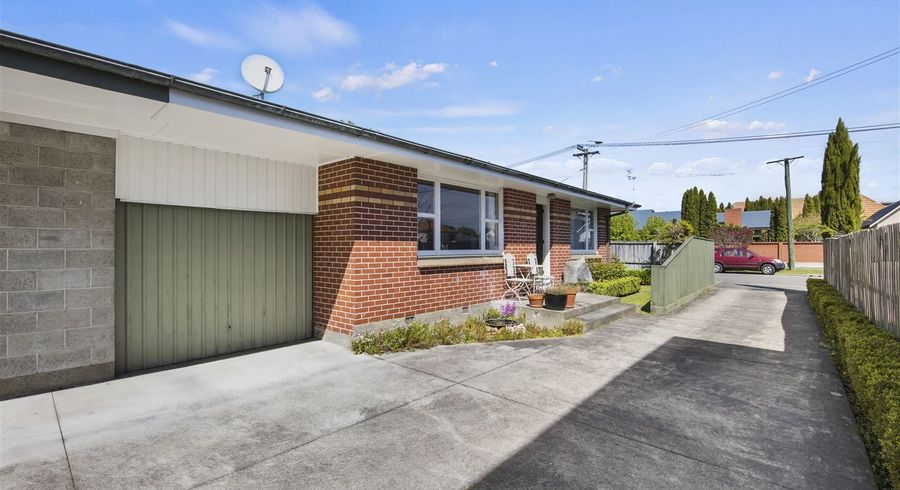  at 1/10 Bretts Road, St Albans, Christchurch