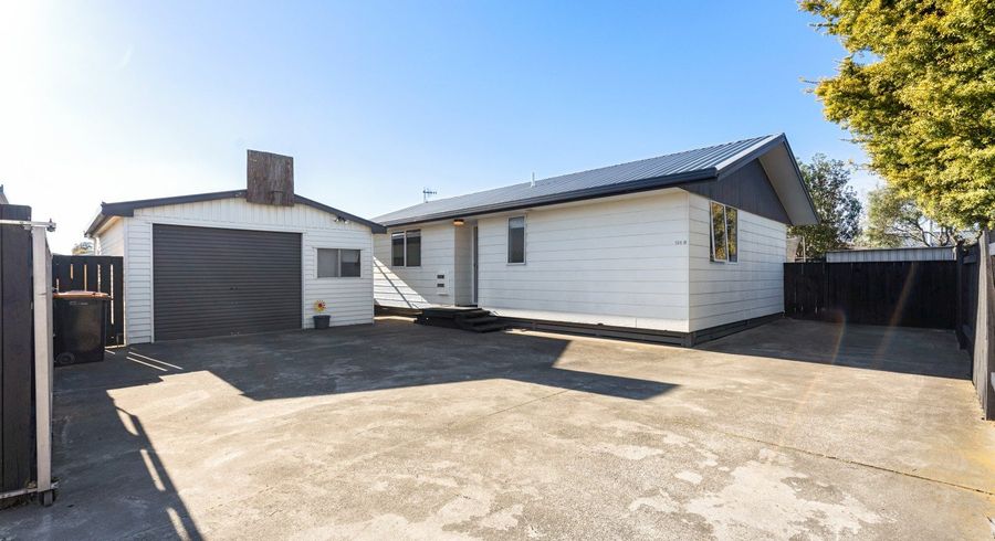  at 124B Roberts Line, Kelvin Grove, Palmerston North