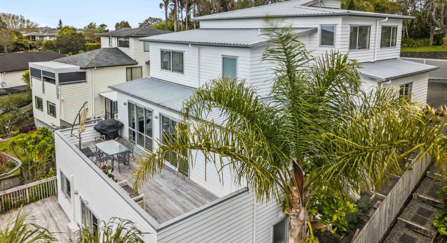  at 114 Fairview Avenue, Fairview Heights, Auckland
