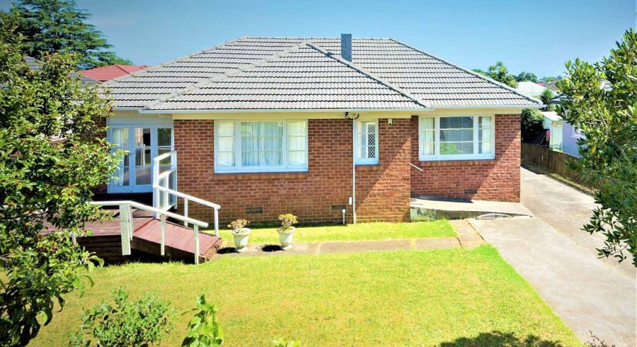  at 1/9 Weston Avenue, Papatoetoe, Auckland