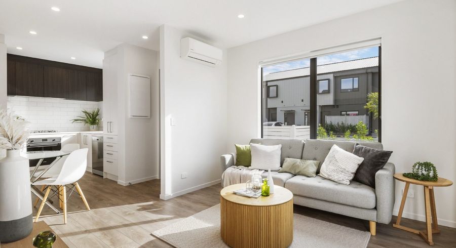  at 14 Pohorama Lane, Takanini, Papakura, Auckland