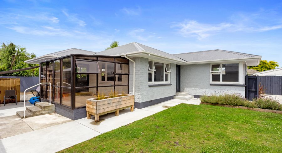  at 9 Bideford Place, Dallington, Christchurch