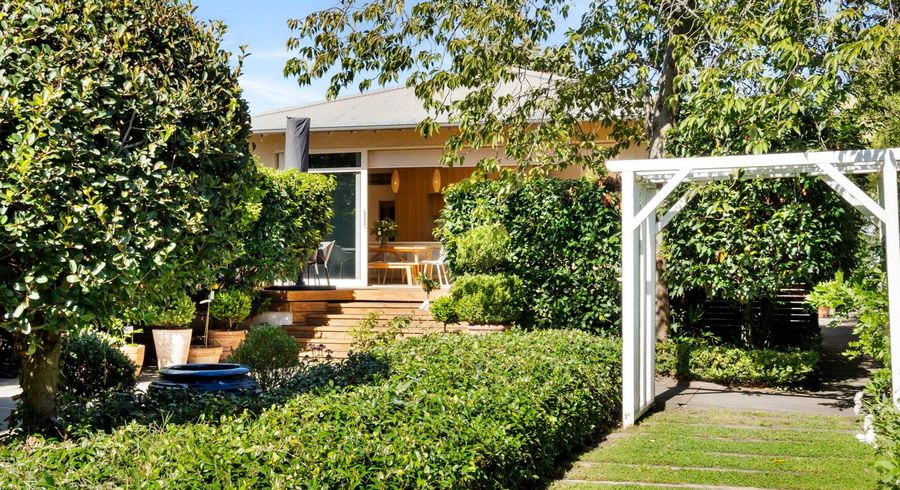  at 13 Nelson Crescent, Napier South, Napier